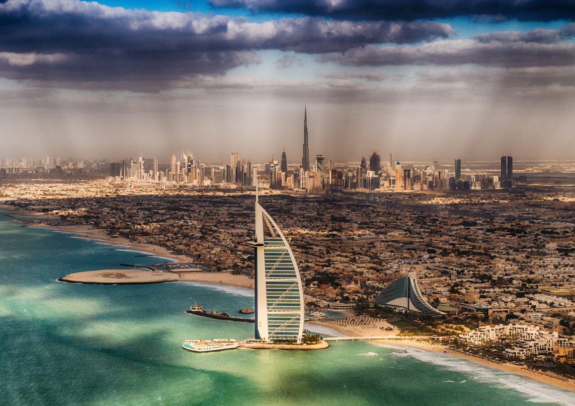 shutterstock_546210751_Dubai_1920x1080-min